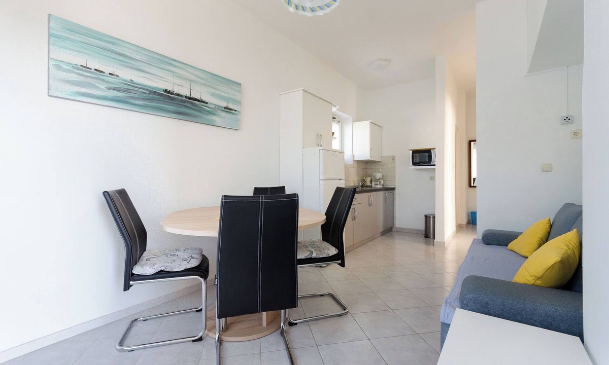 Rab Town Apartment | Apartments Darko by the sea