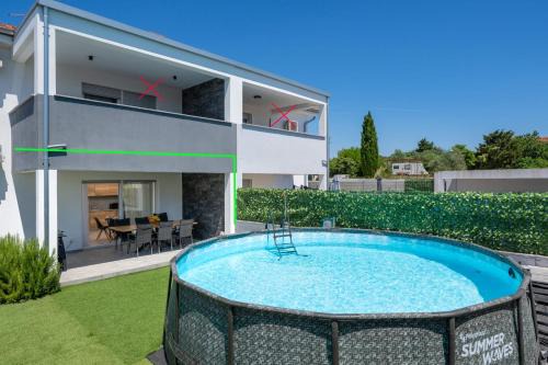 Sikici Apartment | Apartments Ivana