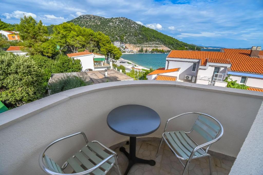 Marina Apartment | Apartments Jakov