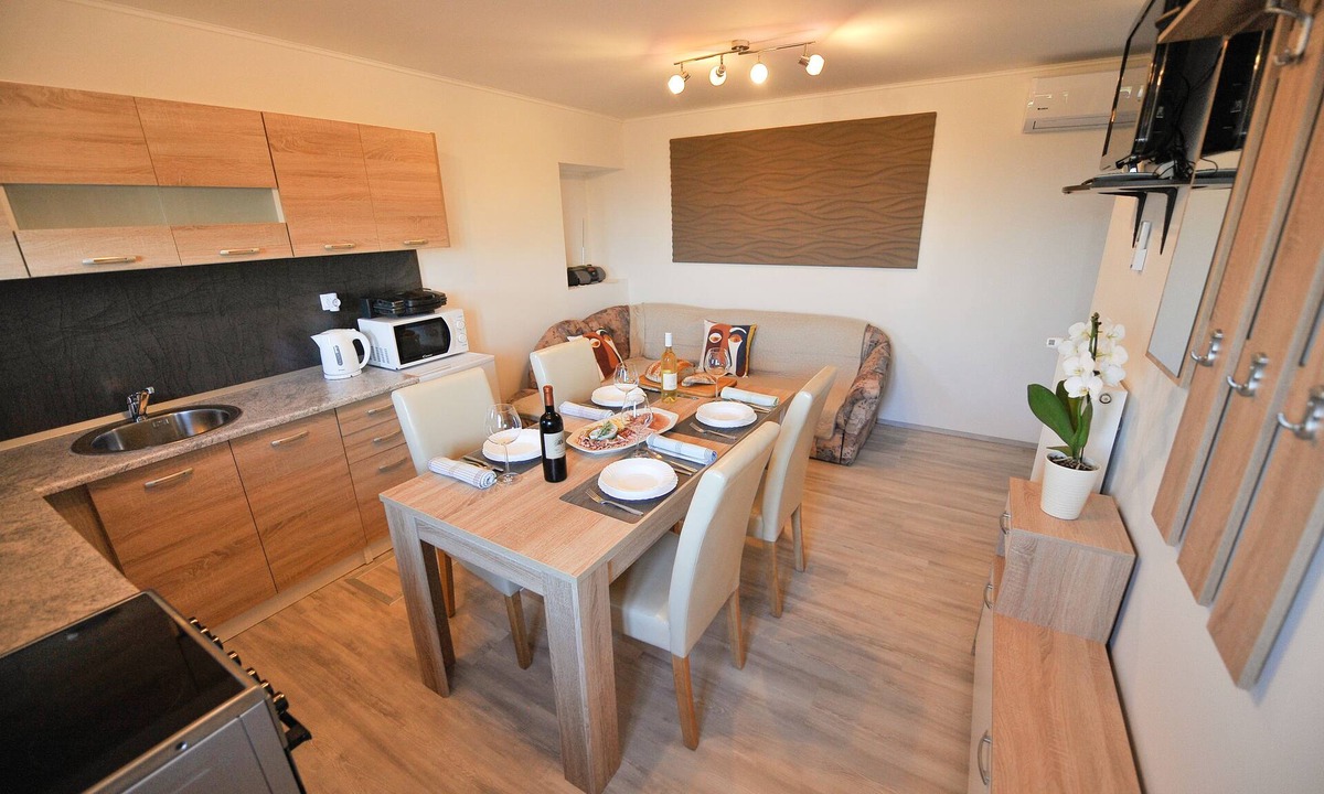 Brezice Apartment | Apartments Jernej