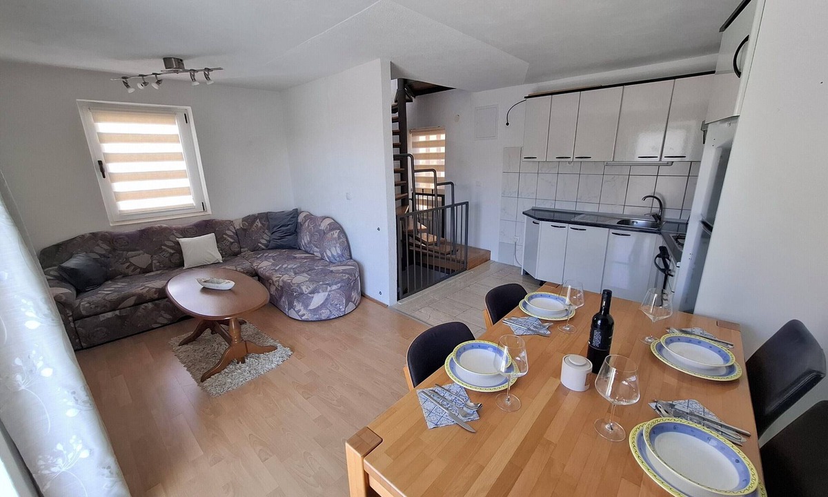 Kastel Gomilica Apartment | Apartments Kastilac with sea view