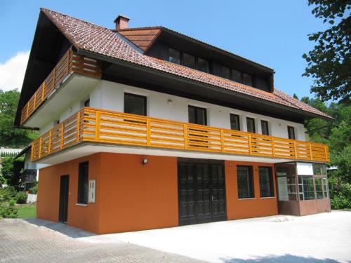 Skofja Loka Apartment | Apartments Lipa