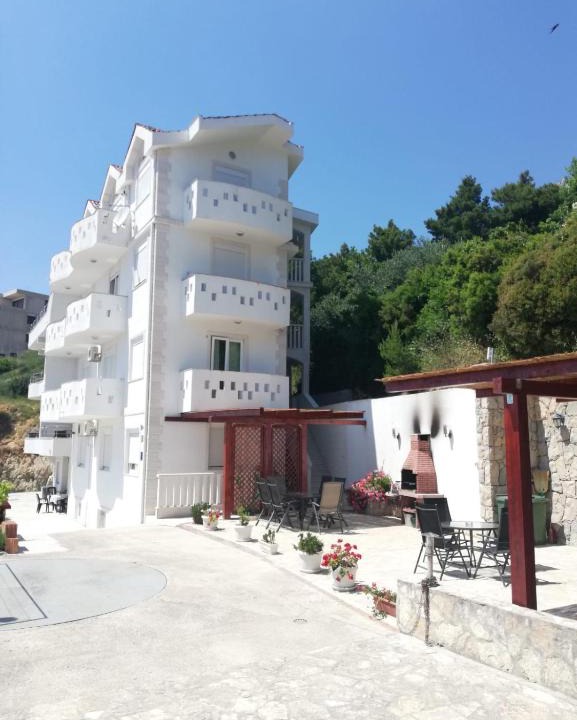 Baska Voda Apartment | Apartments Malou