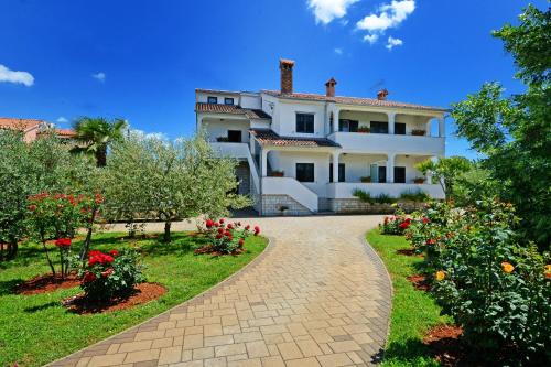 Veleniki Apartment | Apartments Mira