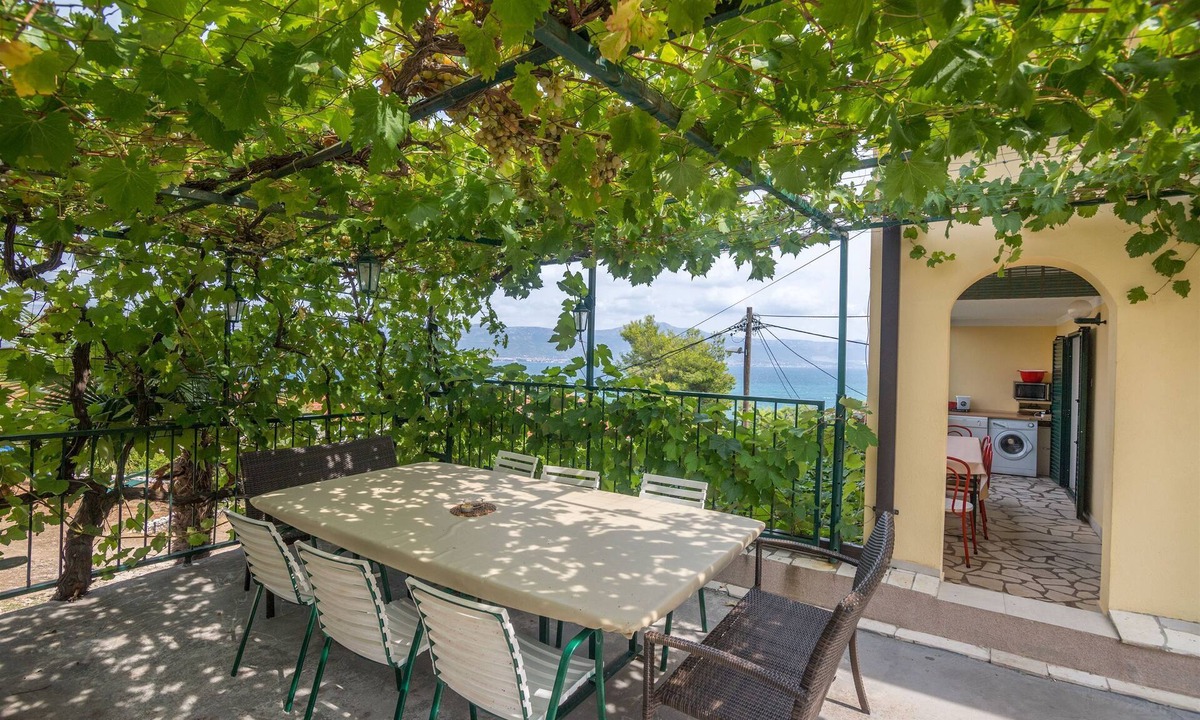 Slatine Apartment | Apartments Rose (40771-A1) - Slatine (Ciovo)