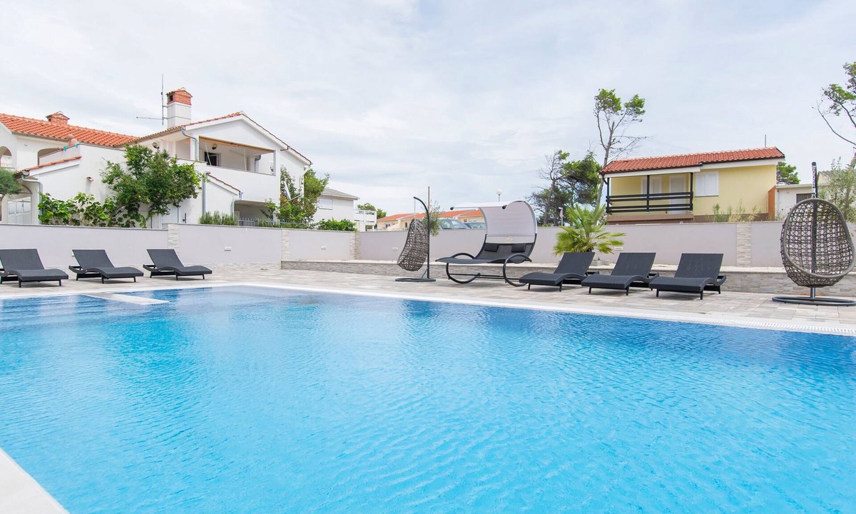 Vir Apartment | Apartments Sana