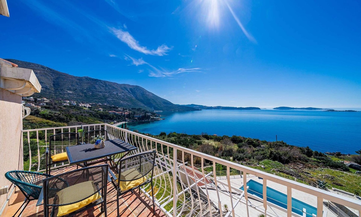 Zupa dubrovacka Apartment | Apartments Sandito - Superior One Bedroom Apartment with Balcony and Sea View