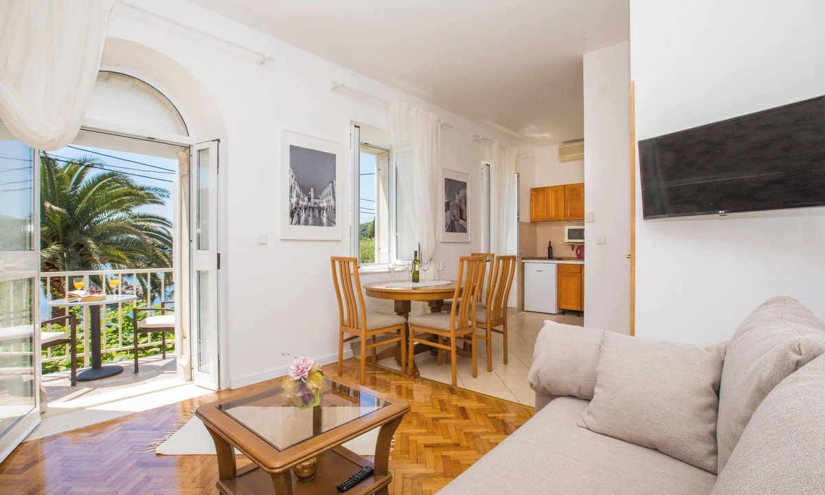 Molunat Apartment | Apartments Vidak
