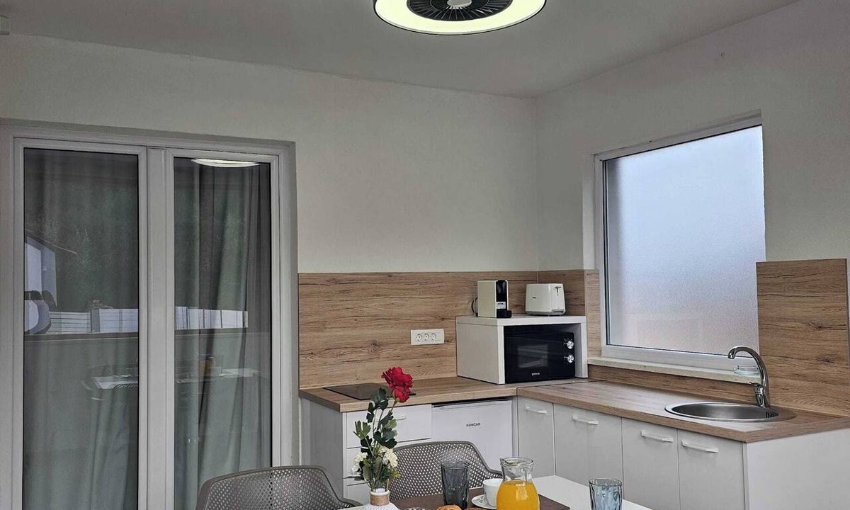 Arbanija Apartment | Apartments Villa Niko (56251-A6) - Arbanija (Ciovo)