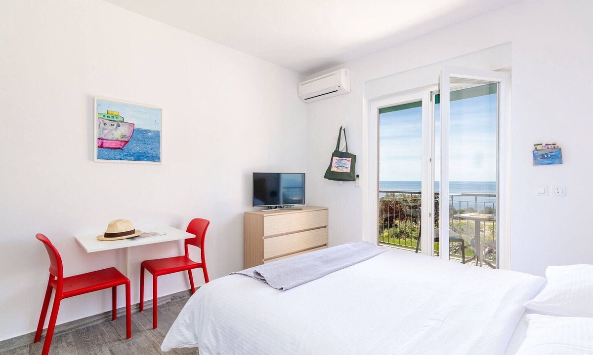 Cavtat Apartment | Apartments Villa Lukas - 'No.2' Studio Apartment with Balcony and Sea View