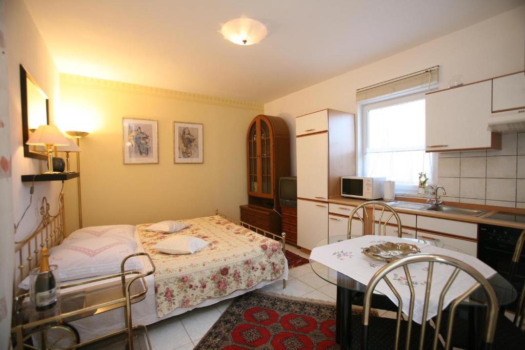 Liznjan House | Apartments Villa Meri