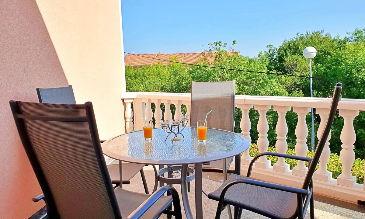 Soline Apartment | Apartments Vodopija (64141-A2) - Soline - island Krk