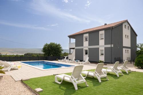 Seline Apartment | Apartments Zanic with private swimming pool and sea view