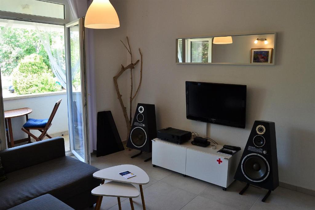 Karigador Apartment | App Segi