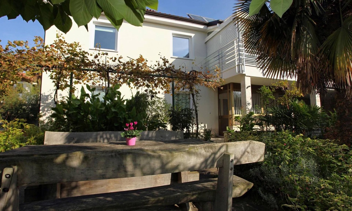 Piran Apartment | Appartement Portoroz mit Terrasse und Garten by Interhome