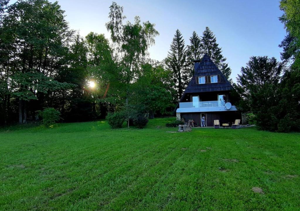 Plitvica Selo Ski Chalet | Architect's Home Plitvice