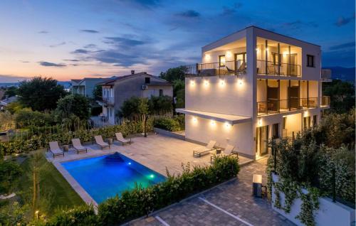 Omisalj Apartment | Awesome Apartment In Omisalj