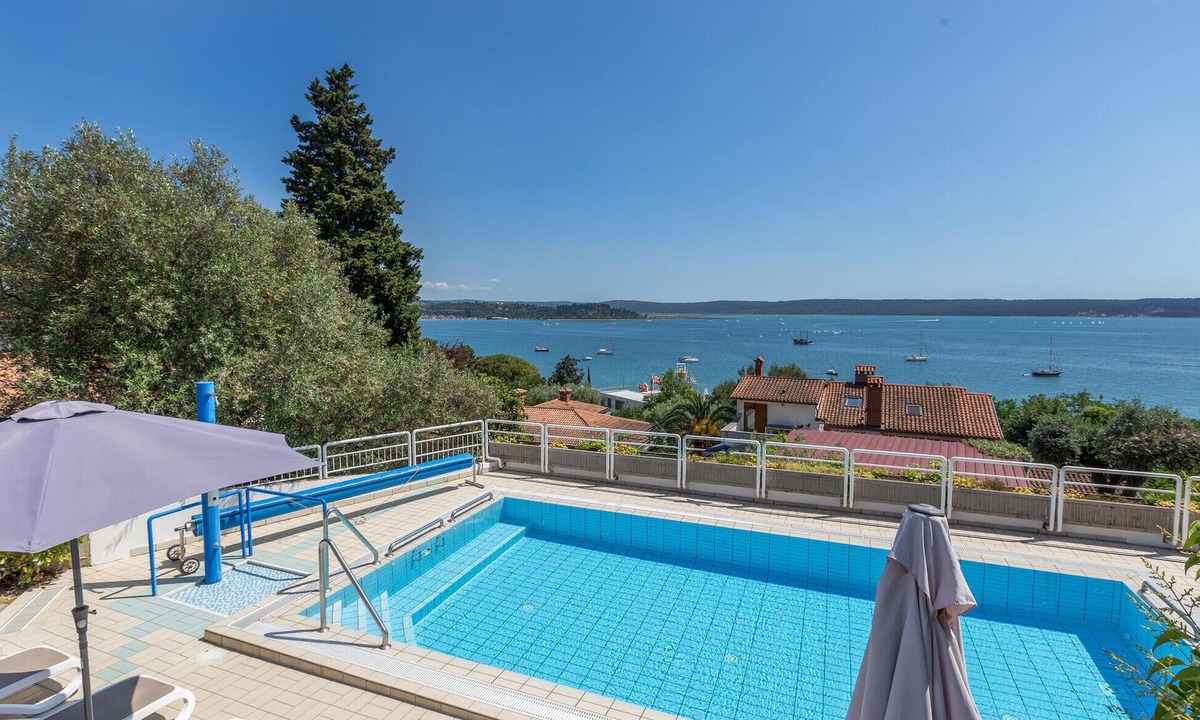 Portoroz Apartment | Awesome apartment in Portoroz with sauna