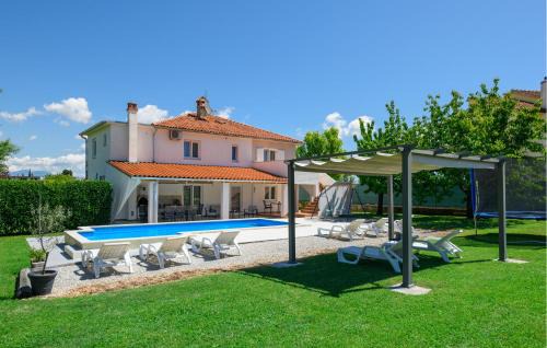 Melnica House | Awesome Home In Frkeci