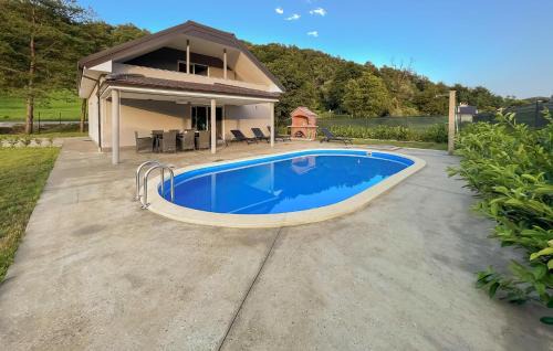 Krapinske Toplice House | Awesome Home In Krapinske Toplice