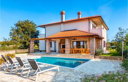 Krmed House | Awesome Home In Krmed