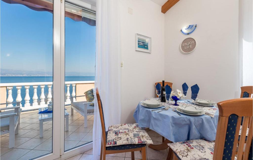 Medveja Apartment | Awesome Home In Medveja