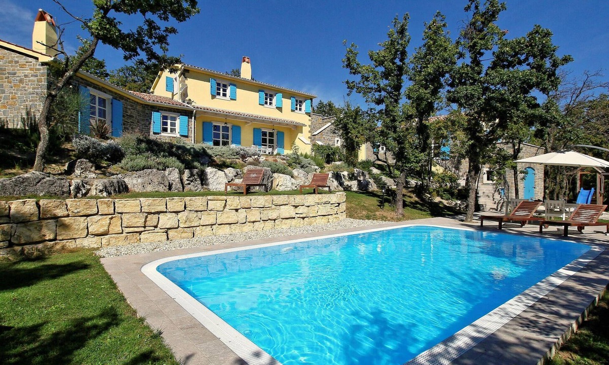 Trviz House | Awesome home in Pazin