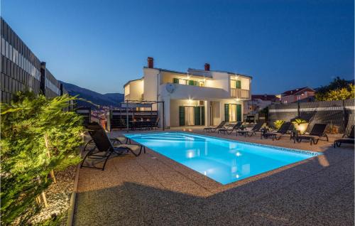 Solin House | Awesome Home In Solin