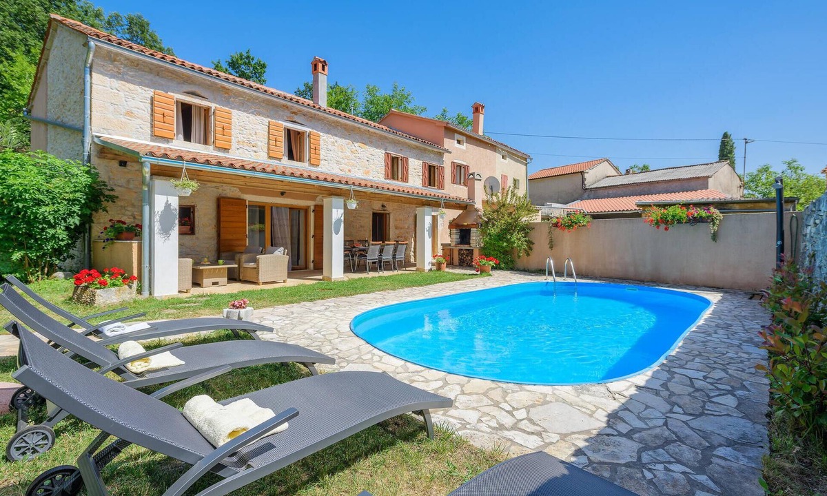 Gracisce House | Awesome home in Zminj