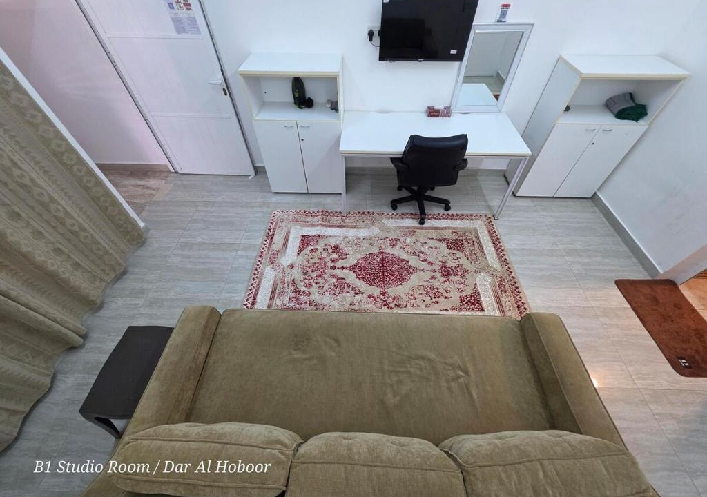Seeb Apartment | B1 Studio Room 1BHK Serviced Apartment Dar Al Hoboor Al Khoudh Seeb Muscat Flat Private Kitchen & Bathroom Ground Floor Free Parking WiFi - ب1 غرفة استديو - شقة مفروشة - دار الحبور الخوض السيب - مسقط - مطبخ و حمام خاص - الدور الأرضي مواقف مجانية - واي فاي
