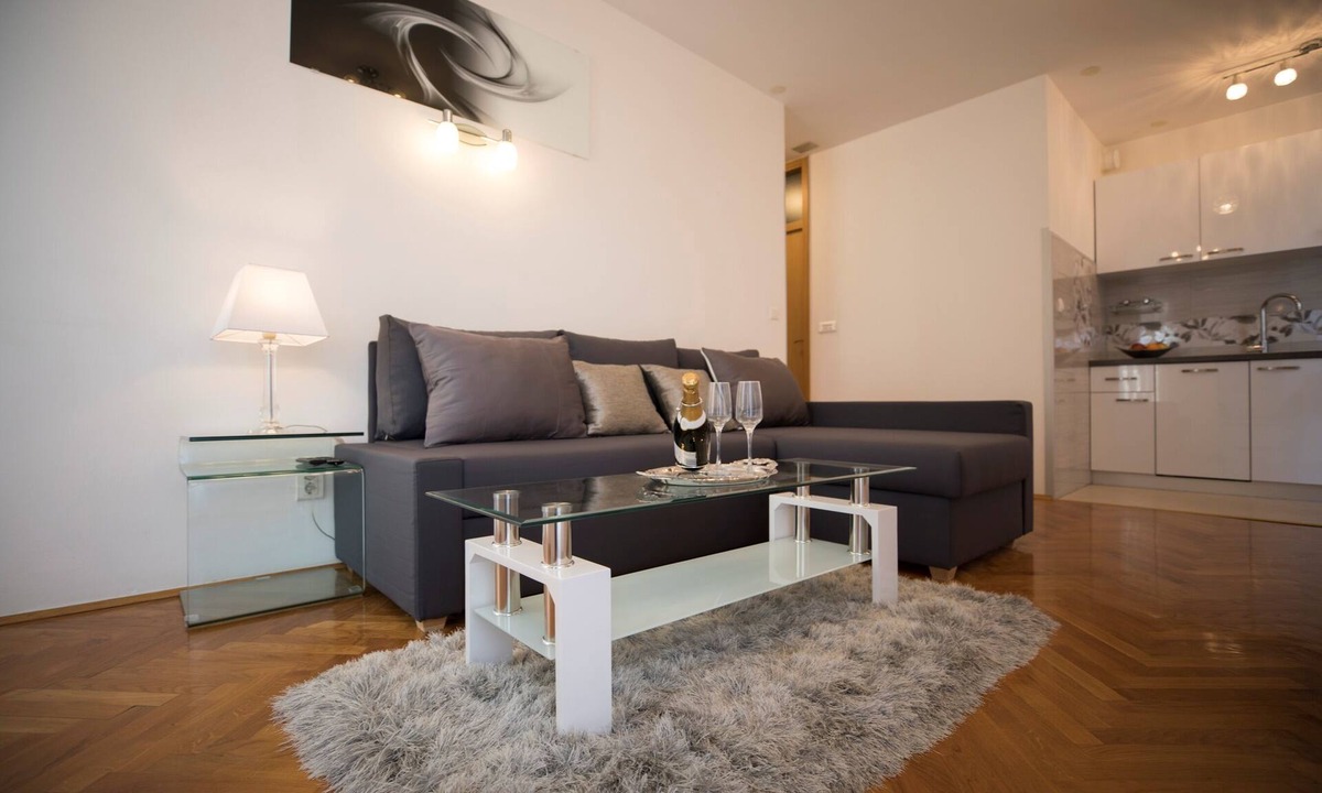 Bacvice Apartment | Beach apartment close to the beach, marina and tenis club