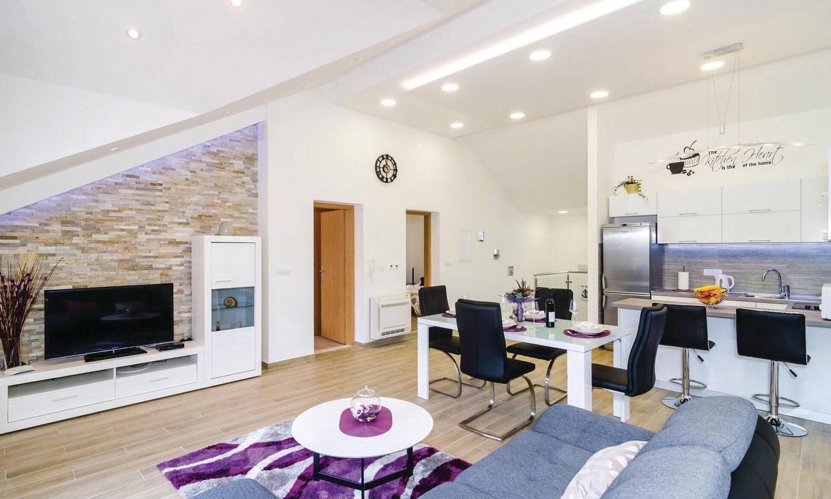 Zupa dubrovacka Apartment | Beach front apartment in Cibaca with WiFi