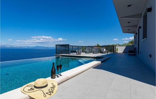 Prigradica House | Beach Front Home In Blato
