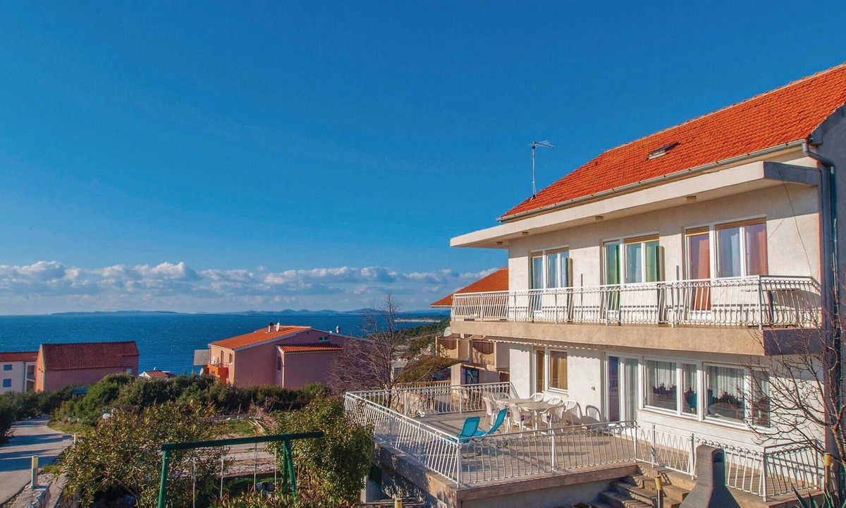 Primosten Burnji House | Beach front home in Dolac with WiFi