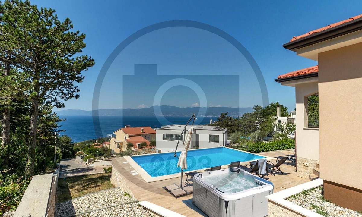 Zurkovo House | Beach front home in Kostrena