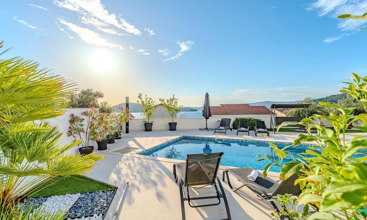 Razanj House | Beach front home in Razanj