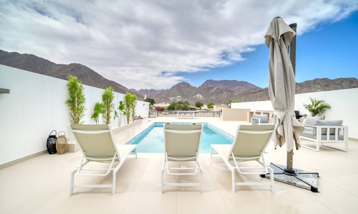 Sharm Villa | Beautiful 3BR Villa with Assistant Room Al Dana Island, Fujairah by Deluxe Holiday Homes
