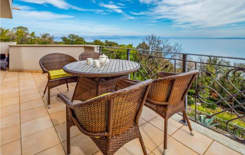 Donji Kraj Apartment | Beautiful Apartment In Moscenicka Draga With Wifi
