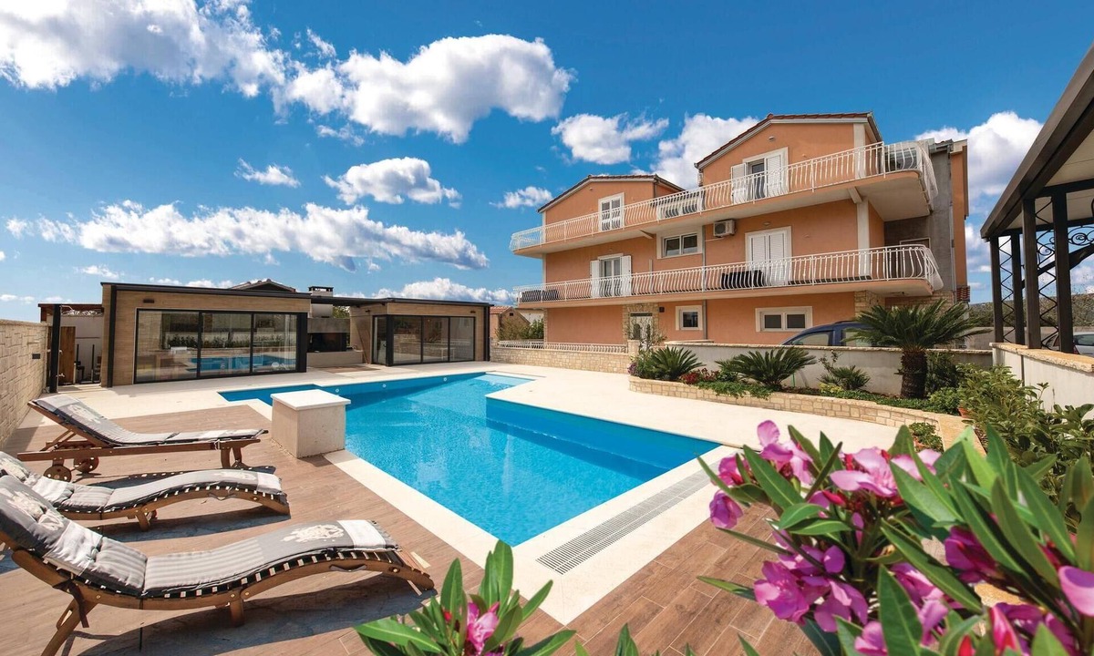 Kastel Stari Apartment | Beautiful apartment in Kastel Stari with WiFi