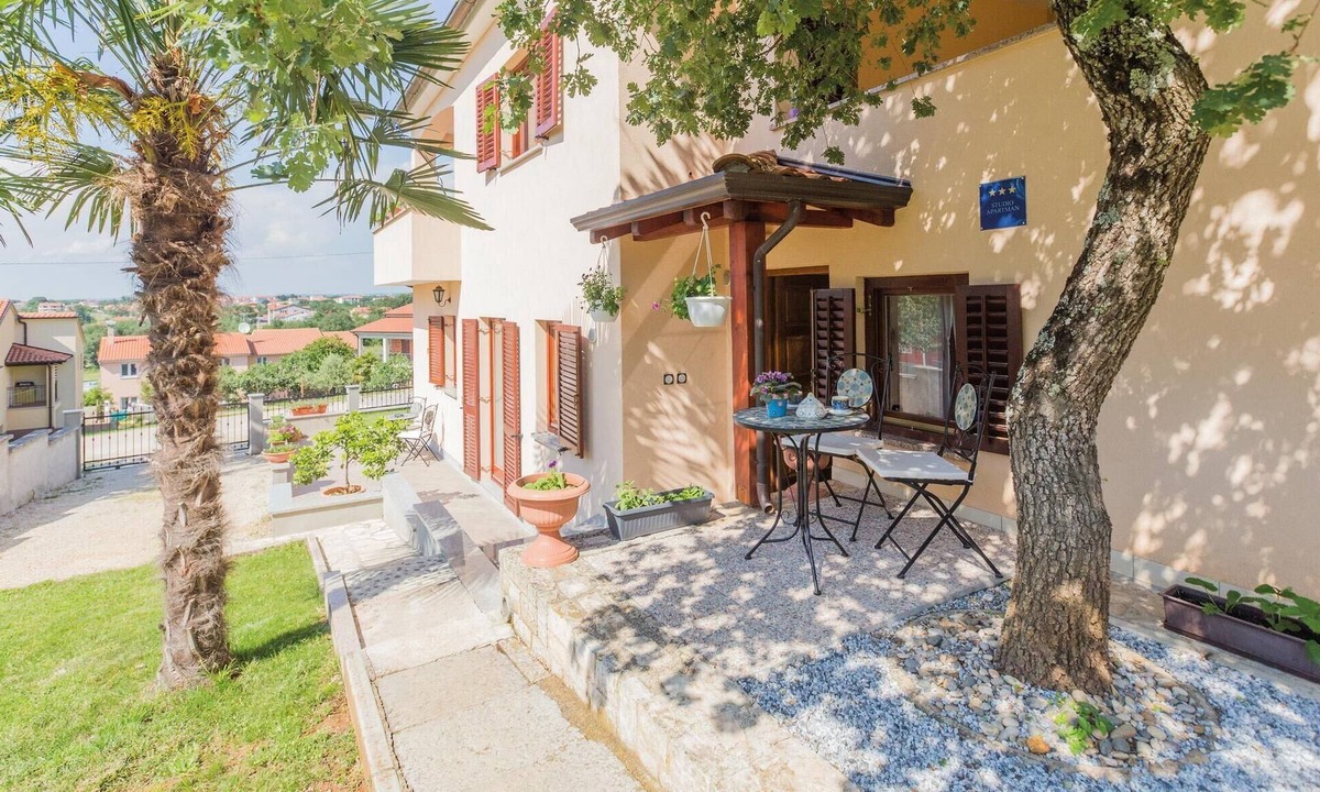 Zbandaj Apartment | Beautiful apartment in Radmani