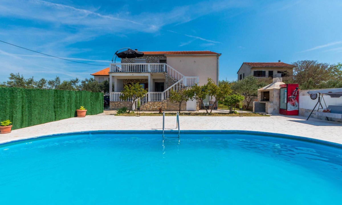 Benkovac House | Beautiful home in Ceranje Gornje