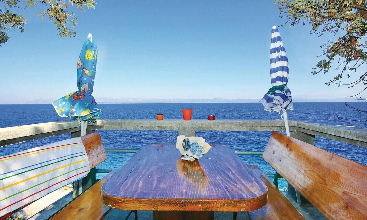Blato House | Beautiful home in Crnja Luka with WiFi
