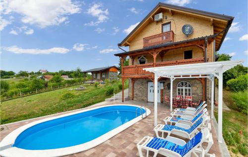 Sveti Ivan Zelina House | Beautiful Home In Donja Zelina