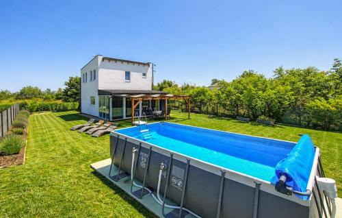 Gornji Kneginec House | Beautiful Home In Turcin With Sauna