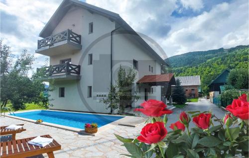 Jasenak House | Beautiful Home In Jasenak With Sauna