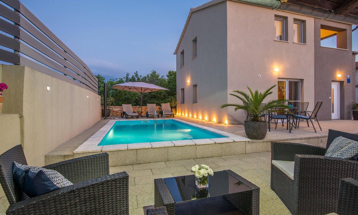 Kras House | Beautiful home in Kras