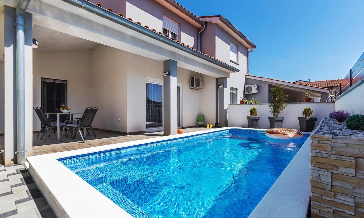 Skatari House | Beautiful home in Skatari