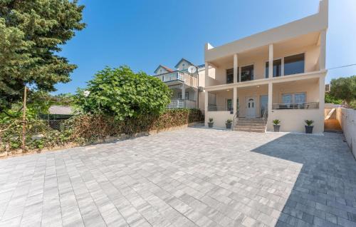 Sveti Petar Apartment | Beautiful Home In Svpetar Na Moru With Wifi