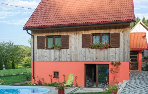 Cabar House | Beautiful Home In Trsce With Sauna