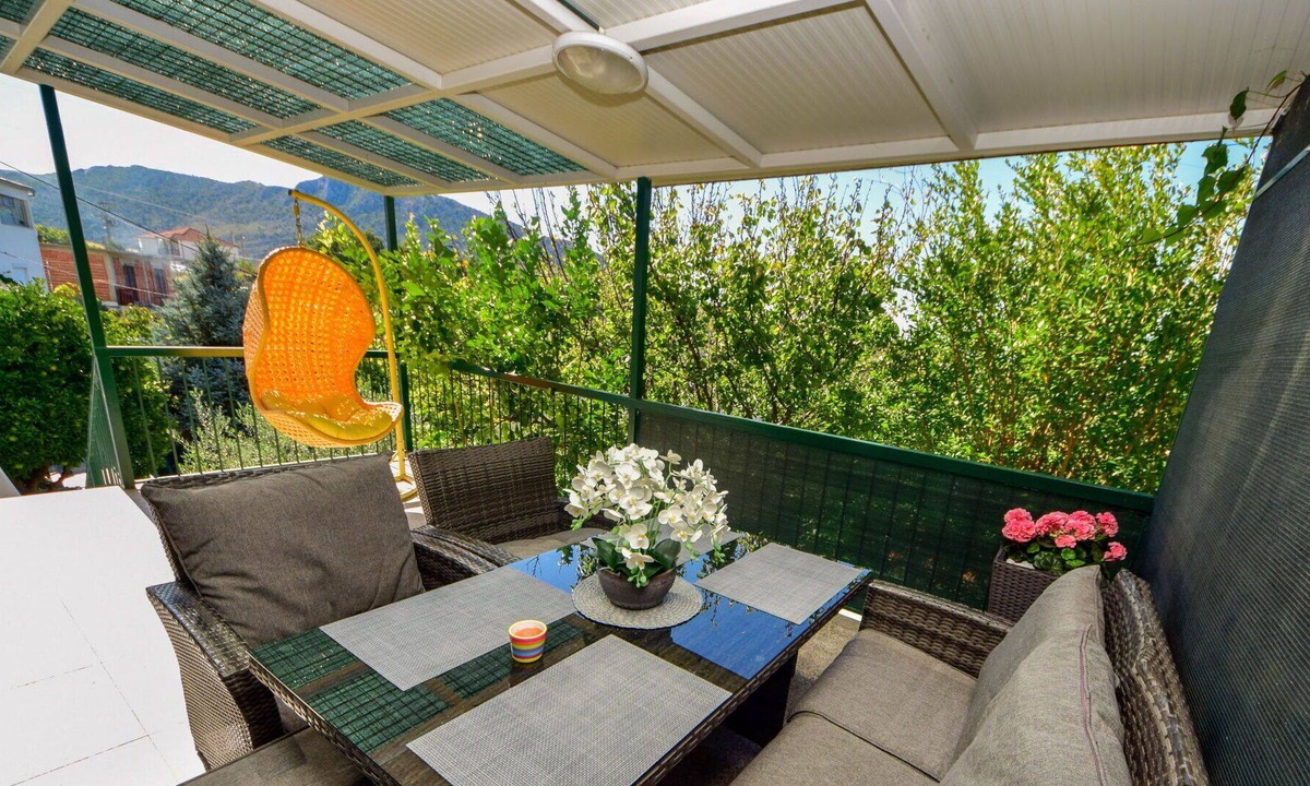 Zrnovnica House | Beautiful private villa with A/C, private pool, WIFI, TV, terrace, panoramic view and parking